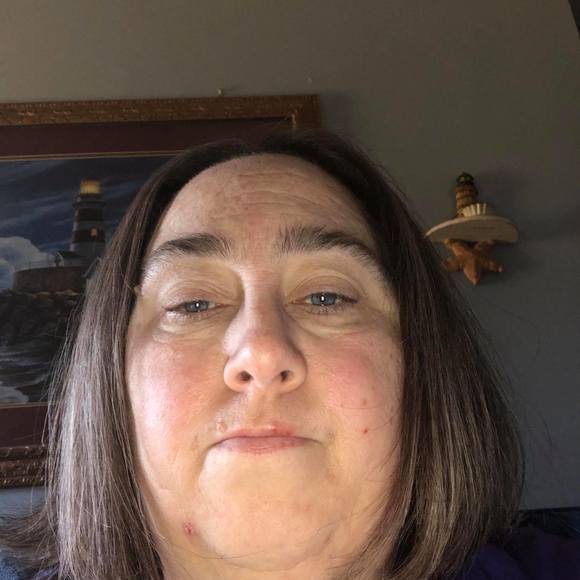 Poshmark profile picture for @adjutant